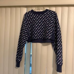 Navy Brand new champion sweat shirt